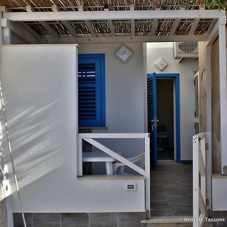 Il Cortiletto Su Levanzo فافينانا المظهر الخارجي الصورة